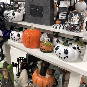 Marshalls - Halloween decor - Department Stores Near Me - Summerville, South Carolina Marshalls - Halloween decor - Department Stores Near Me - Summerville, South Carolina