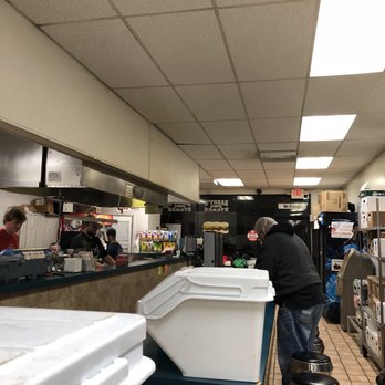Barry's Steaks - Inside seating - Cheesesteaks Near Me - Philadelphia, Pennsylvania
