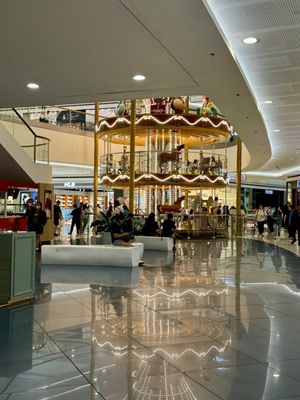 SM Mall of Asia by null