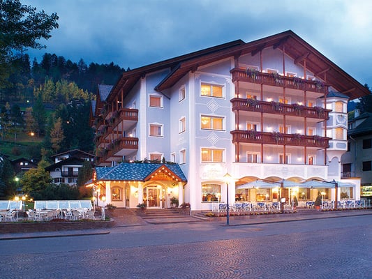 Hotel Genziana by null