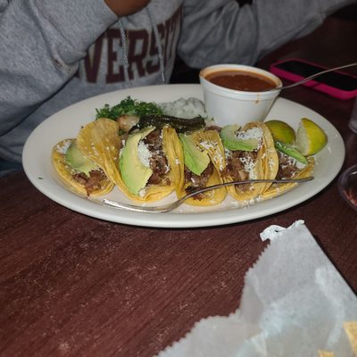 Toma Taco by null