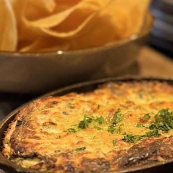 Leiper's Fork House of Spirits - Spinich and Artichoke Dip - Whiskey Bars Near Me - Franklin, Tennessee Leiper's Fork House of Spirits - Spinich and Artichoke Dip - Whiskey Bars Near Me - Franklin, Tennessee