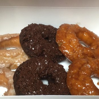 Lucky's Doughnuts - Donuts Near Me - Vancouver, British Columbia