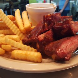 Crumpies 11 Point Smokehouse - Rib plate