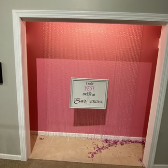 Eva's Bridal Center - Bridal Near Me - Oak Creek, Wisconsin