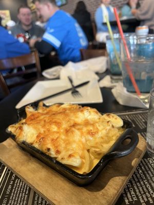 Harry's Detroit Bar & Grill by null