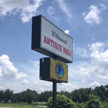 Treasure Marts of Eustis - Antiques Near Me - Eustis, Florida