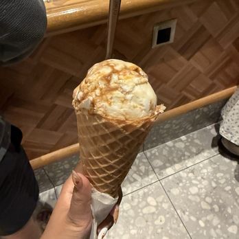 Salt & Straw - Sea Salt with Caramel Ribbons - Ice Cream & Frozen Yogurt Near Me - Manhattan Beach, California Salt & Straw - Sea Salt with Caramel Ribbons - Ice Cream & Frozen Yogurt Near Me - Manhattan Beach, California