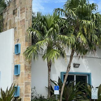 The Vagabond Hotel - Hotels Near Me - Miami, Florida The Vagabond Hotel - Hotels Near Me - Miami, Florida