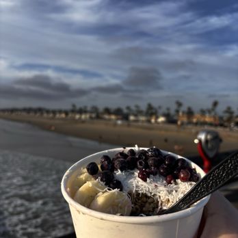 Newport Coffee Company  - Pitaya Acai - Coffee & Tea Near Me - Newport Beach, California