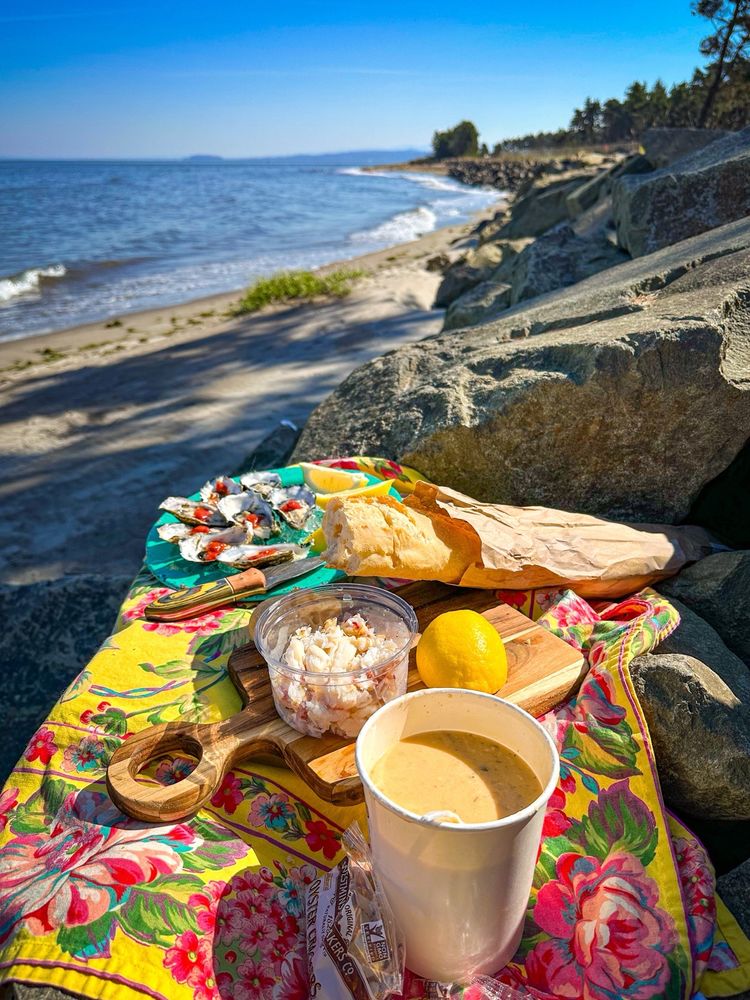 Fishstix Seafood Market Logo