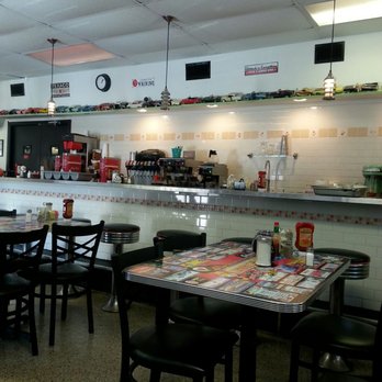 Steffens Restaurant - Atmosphere...... - Diners Near Me - Kingsland, Georgia Steffens Restaurant - Atmosphere...... - Diners Near Me - Kingsland, Georgia
