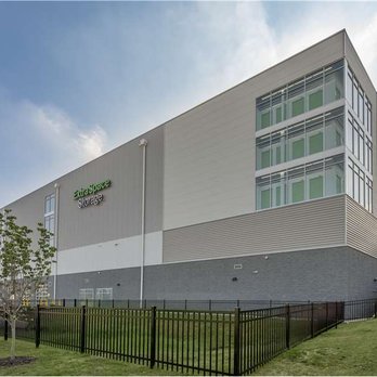 Extra Space Storage - Beauty Image - Self Storage Near Me - Ridgefield, New Jersey Extra Space Storage - Beauty Image - Self Storage Near Me - Ridgefield, New Jersey