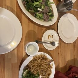 Beef and broccoli stir fry