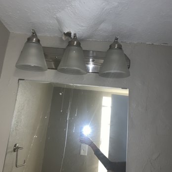Cornerstone Apartment Services - No one helping me. Common for this dump to leave tenants hanging. - Apartments Near Me - Denver, Colorado Cornerstone Apartment Services - No one helping me. Common for this dump to leave tenants hanging. - Apartments Near Me - Denver, Colorado