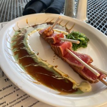 Lakeshore Grille - Tuna Lollipops - New American Near Me - Chattanooga, Tennessee