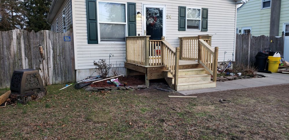 Slide of Santana construction and Landscaping