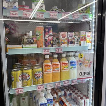 Daiso - Department Stores Near Me - Stockton, California