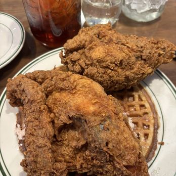 Fixins - Chicken and waffle - Soul Food Near Me - Detroit, Michigan Fixins - Chicken and waffle - Soul Food Near Me - Detroit, Michigan
