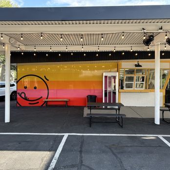 Ono’s Malasadas - Outside - Donuts Near Me - Provo, Utah