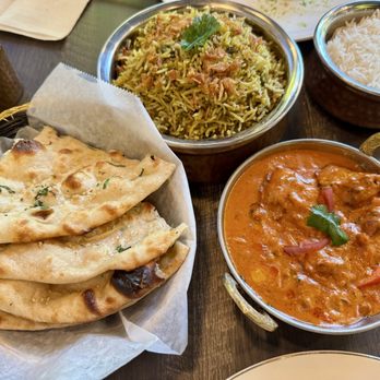 Hyderabadi Zaiqa - Garlic Naan, Chicken Tikka Masala, Chicken Goongura Chicken Biryani - Indian Near Me - New York, New York
