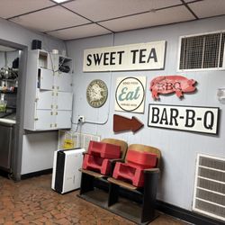 Johnson's Fish House and Diner - More wall decor