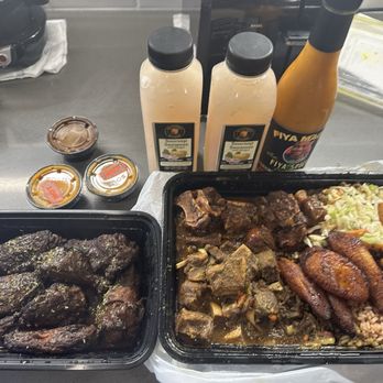 Fiya Spice Caribbean - Jerk chicken, Combo Plate w/ Oxtail & Curry Goat, Soursop juices and Fiya Magic hot sauce. - Caribbean Near Me - Pittsburg, California