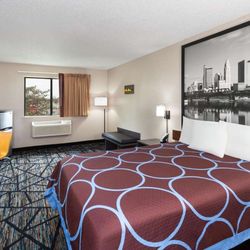 Super 8 by Wyndham Mt. Vernon - Guest room