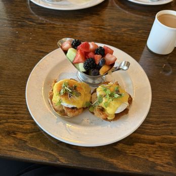 Killer Cafe - Killer Shrimp Benedict - Diners Near Me - Marina del Rey, California Killer Cafe - Killer Shrimp Benedict - Diners Near Me - Marina del Rey, California