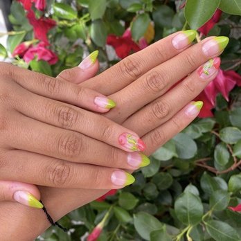 The Nail Crush - Nails by Laura - Nail Salons Near Me - Ventura, California The Nail Crush - Nails by Laura - Nail Salons Near Me - Ventura, California