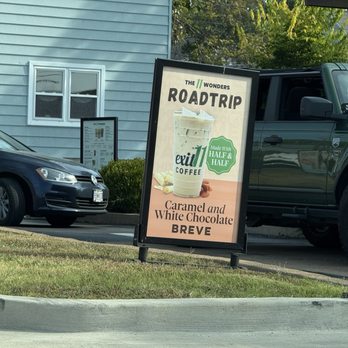 Exit 11 Coffee - Other side lane - Coffee & Tea Near Me - Brentwood, Missouri