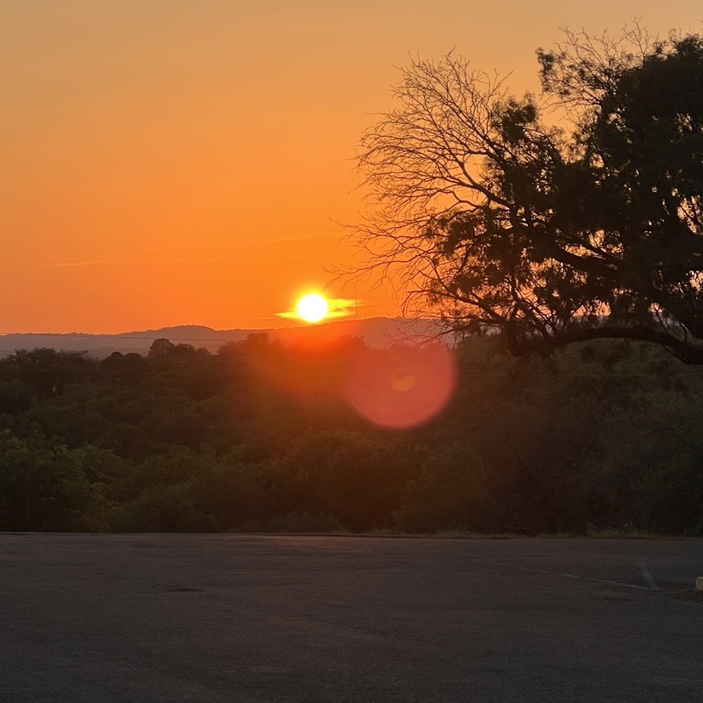 Best Western Llano - Beautiful sunset. - Hotels Near Me - Llano, Texas