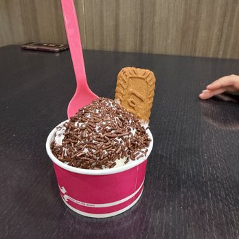 Gelato Bar - Birthday cake with sprinkles - Gelato Near Me - Las Vegas, Nevada