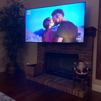 Universal Mounting Services - Television - TV Mounting Near Me