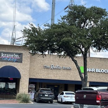 Krave'm Cakes - Krave'm Bakery near Big Lots - Desserts Near Me - San Antonio, Texas