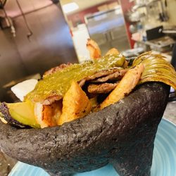 Birrieria Jaliscos - Molcajete