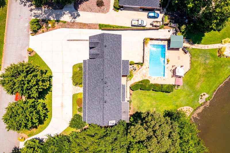 Slide of Guy Roofing