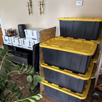 Albo Moving - Help with boxes - Movers Near Me - Levittown , Pennsylvania