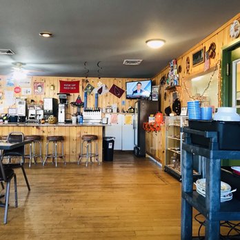 Alpine Grill - the dining area of a restaurant - Diners Near Me - Alpine, Arizona