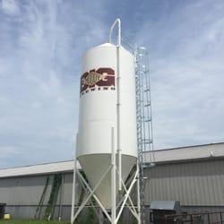 Big Muddy Brewing - The tower.