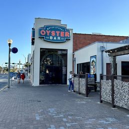 WATER STREET OYSTER BAR - Updated March 2026 - 1280 Photos & 1205 Reviews -  309 N Water St, Corpus Christi, Texas - Seafood - Restaurant Reviews -  Phone Number - Yelp