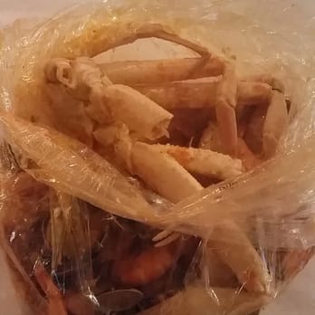 The Crab Pad - Our bag of seafood goodness with Crab Pad style sauce. And you could be your own #sauceboss and make some on the side for dipping. - Seafood Near Me - Chicago, Illinois The Crab Pad - Our bag of seafood goodness with Crab Pad style sauce. And you could be your own #sauceboss and make some on the side for dipping. - Seafood Near Me - Chicago, Illinois