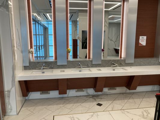 Rhode Island T.F. Green International Airport by null