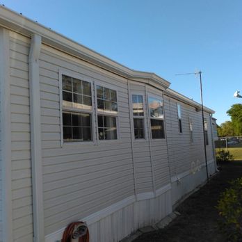 Johnson's Screening and Seamless Gutter - White 6 inch Seamless Gutter - Gutter Services Near Me Johnson's Screening and Seamless Gutter - White 6 inch Seamless Gutter - Gutter Services Near Me