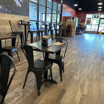 Mountain Mike's Pizza - Debris - Pizza Near Me - Grants Pass, Oregon