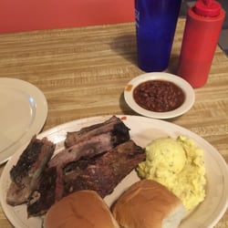Texas Bar-Be-Que - A lot of food