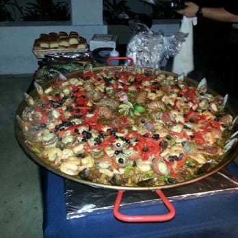 D' Paella Gourmet - DELICIOUS SEAFOOD PAELLA - Caterers Near Me - Miami, Florida