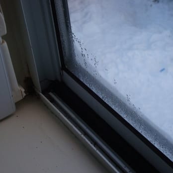 Woodland Ridge - Condensation on the window because of the lack of circulation in the room. - Apartments Near Me - Spring Lake, Michigan