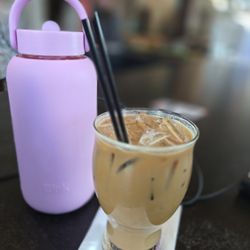Ebony and Ivory Coffee - Iced latte~