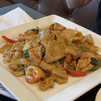 Capital Thai - Drunken Noodles - Thai Near Me - Chesterfield, Virginia Capital Thai - Drunken Noodles - Thai Near Me - Chesterfield, Virginia